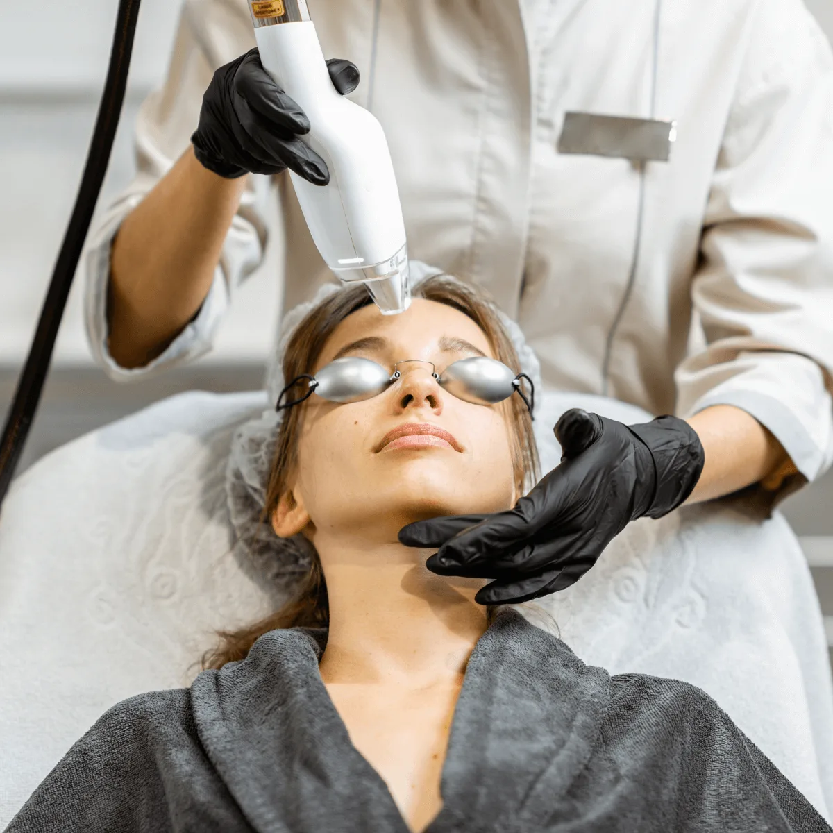 woman getting a skin treatment